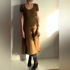 Totally Gorgeous Cable Knit Fitted Dress